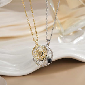 COLLAR SOY Y LUNA