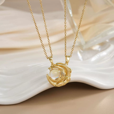 Image of COLLAR DE SOL Y LUNA