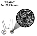 Collar Astronauta con Estrellas y Proyección “Te Amo en 100 Idiomas"