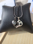 Collar de Pareja “Te Amo en 100 Idiomas” con Proyección Mágica