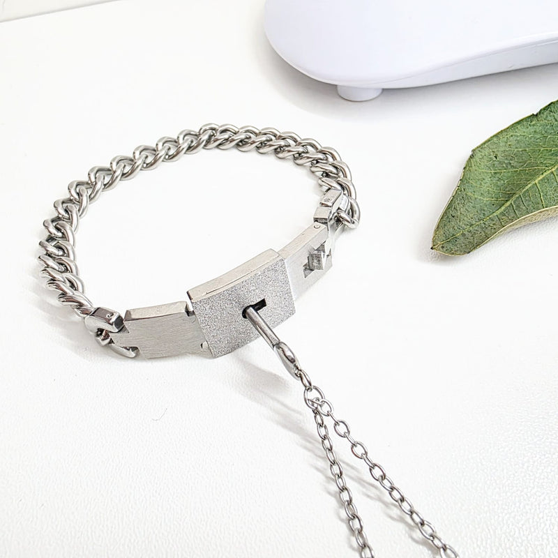 Set de Collar y Pulsera de Pareja con Llave del amor