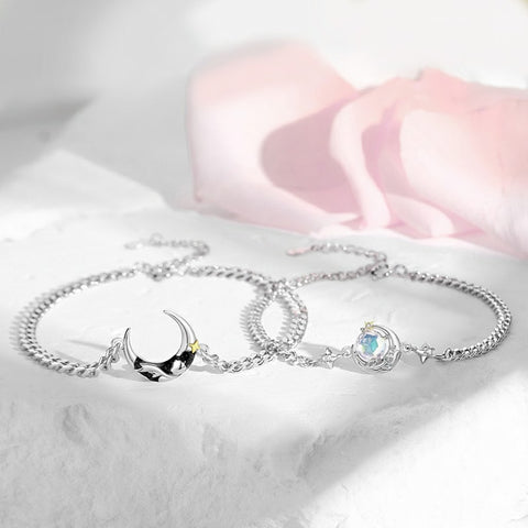 Image of Pulsera de pareja doble luna
