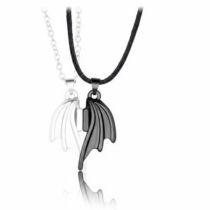 COLLAR ALAS DE ANGEL Y DEMONIO